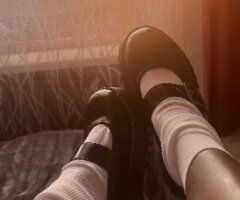Albany escorts - Homebody Outside to Play