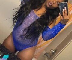 new in town available for incall d out mibile with depoait - Image 3