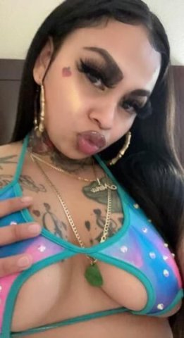 NEW iN TOWN 🔥SALVADOREAN PRiiNCESS⛈💦 - 1