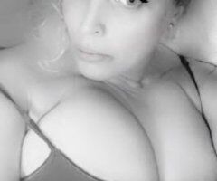 Jacksonville escorts - 42Gs w/MILK - NEW TO TOWN - CUM SEE ME