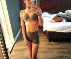 Newport News escorts - Mz.purr