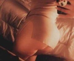 Big Booty * Sexy Body * Skills are AMAZING!! - Image 3