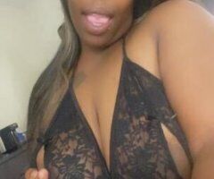 North Bay escorts - Deep Throat Specialist Incall Available
