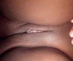 Albany escorts - cum have a fun relax time with me take some pressure off your body baby