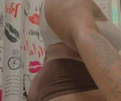 Kisses World - Image 3