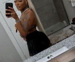 BACK IN TOWN (YOUR FAVORITE HEAD DOCTOR😋🤤🥰) - Image 3