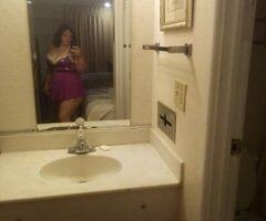 lets have fun 😊 im located in Williamsburg area code - Image 5