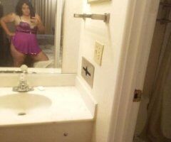 lets have fun 😊 im located in Williamsburg area code - Image 6