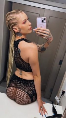 Tall Thin Tight Top Model Bombshell - 1