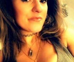 Come experience heaven on earth. Tonight i have a 2 girl special . Come experience me and my best friend - Image 3