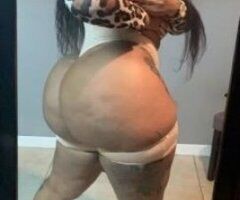 Big Booty Vixen 🥰🍑 Your Caramel Delight 🍡🍬🍰 Only In town for one night only‼‼ - Image 10