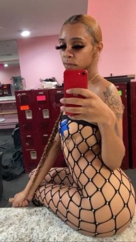 I'M HUNGRY COME FEED ME 🍭🍆 OUTCALLS ONLY - 1