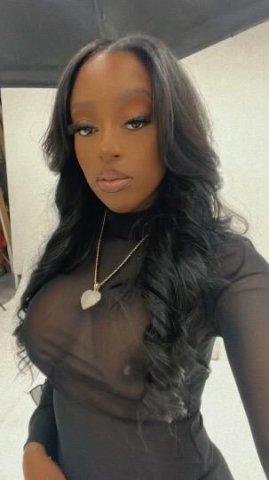 hot sexy and ready to party Cali girl - 1