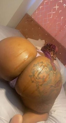 Snack 🍭Big B🍒ty Judy - 1