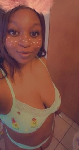 MARRIED Blk Bbw always ready to please! INCALL ONLY TEXT ONLY please WiLL NOT ANSWER CALLS BBBJ OFFERED HMU FOR DETAILS - 1