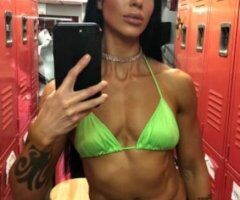 Muscle Mommy Jasmine - Image 5