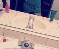 Sacramento escorts - juicy wett