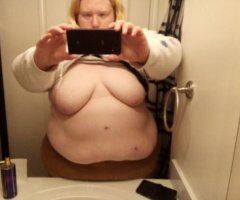 if you want your dick wrap in slik come put it in my mouth - Image 2