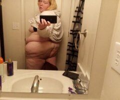 if you want your dick wrap in slik come put it in my mouth - Image 3