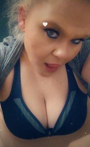 $60$ SEXY ASS SUNDAY MOUTH HUG (HHR 140) (HR 200) LET ME TAKE SOME STRESS THAT UR NAGGING WIFE OR GF HAS CAUSED WITH THE BEST SLOPPY TOPPY IN SOUTH!! TEXT WHEN READY!! ASK ABOUT OTHER RATES AND SERVICES - 1