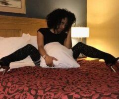 Stockton escorts - feet lovers ALSO LOVE TO have kinky fun