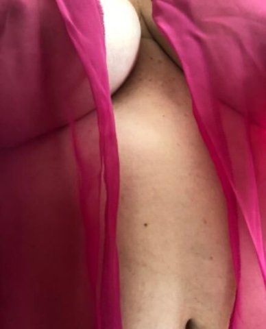 Busty mature full body blonde ❤ - 1