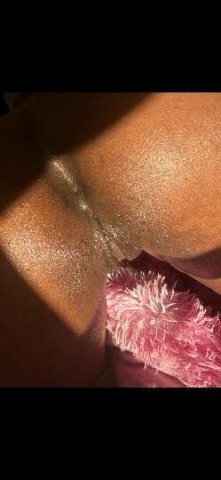 Fat ass🍑 Freak👅 Must Facetime - Outcalls Only - 1