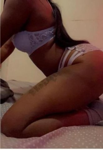 PRETTY SEXY MAMI READY FOR FUN NO RUSHED SERVICES HAPPY HOUR NOW HURRY IN GET UR SPECIAL CAR 🚗 DATES ✨ & INCALLS ONLY - 1