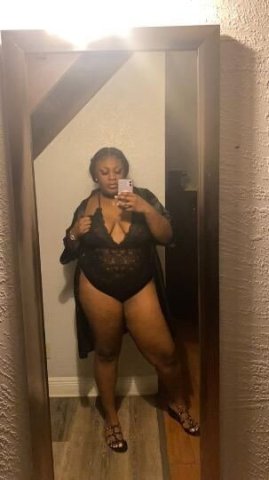 Ebony Curvy Goddess 💕 Unrushed Sessions 💕 Body Rubs 💕 Fetishes💕 - 1