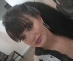 SEXY ATTENTIVE MILF READY AND AVAILABLE NOW - Image 4
