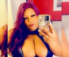 SEXY BBW POLE DRAINER VISITING💦💦 - Image 3