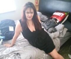Busty, leggy, kinky mature fun! - Image 5