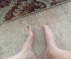 Busty, leggy, kinky mature fun! - Image 6