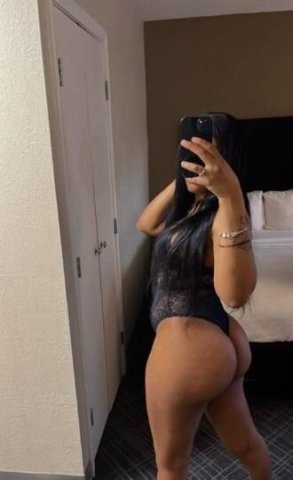 I'm BACK 🙃 Here for a good time not a long time .. Lets fucks 😻💦💦 - 1