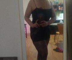 Cincinnati escorts - IM DEFINITELY NO FARMER....BUT I CAN RAISE SOME COCKS..!!!