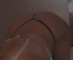 naughty girl 😍🍑🍑 - Image 2