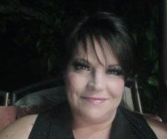 sexy milf - Image 2