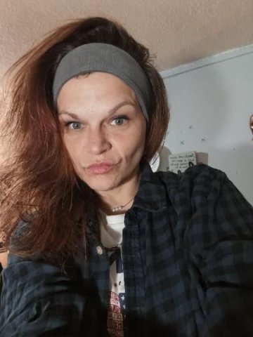 Amie and Ashley..Had the wrong phone # on ad. 2 WOMEN!Let us show your cock some attention! Im in the mood to suck your dick and let you see that im better than the best youve had. Allow me to prove myself. - 1