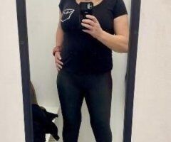 Bored, Sexy Housewife!,available for In or outcall - Image 3