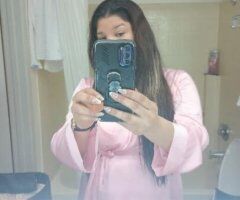 Palm Springs escorts - latina