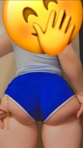 I'm back, come get some sloppy top 😋 - 1