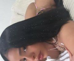 TWO GIRLS AVAILABLE AT THE SAME TIME - Image 8