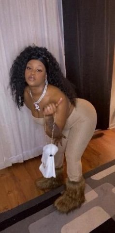 Meet And Greet 😘 A Lovely Treat 😍🤩 READ BIO BEFORE CONTACT everything is listed dont ask the sane questions please - 1
