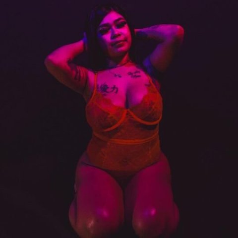 4'11 big titty exotic asian💋💦 - 1