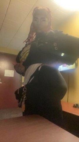 Friday Funday Down With All That wassup Devour dick eater here 👅Im Real Im real On Everything im the best dick connoisseur EVER!! Try Me♀🤷🏽 - 1