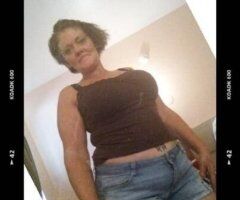 Looking for a discreet encounter - Image 2