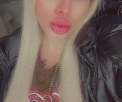 YOUR FAVORITE BARBIE DOLL ❤ BLONDE BOMBSHELL - Image 2