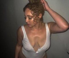 Exotic Big Booty White Girl for OUTCALL💦👅🍑 - Image 4