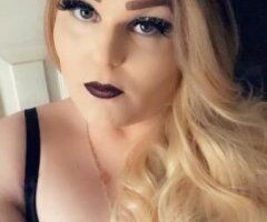 BBW TRANSGENDER SNOWBUNNY - Image 10