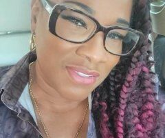 Mature Sexy older beauty want to touch you. PLEASE READ ALL BEFORE CONTACTING ME - Image 2
